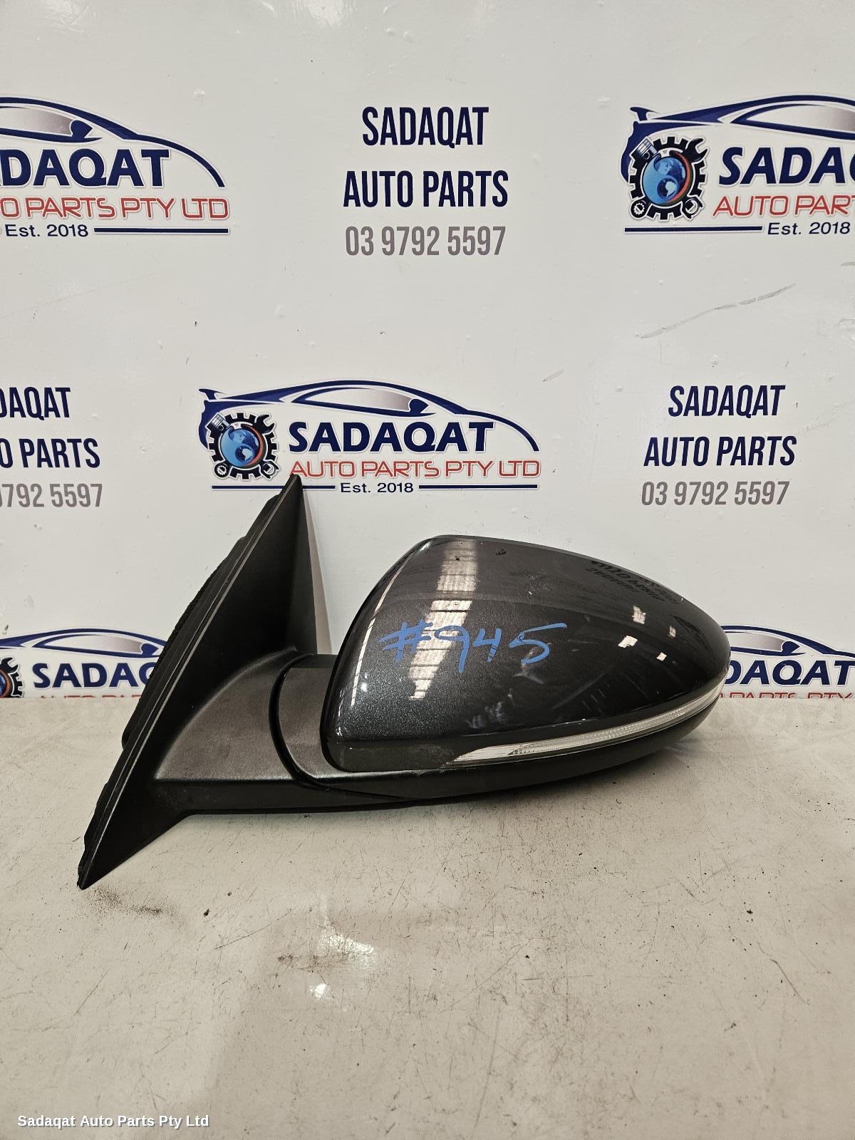 Kia Cerato Left Door Mirror