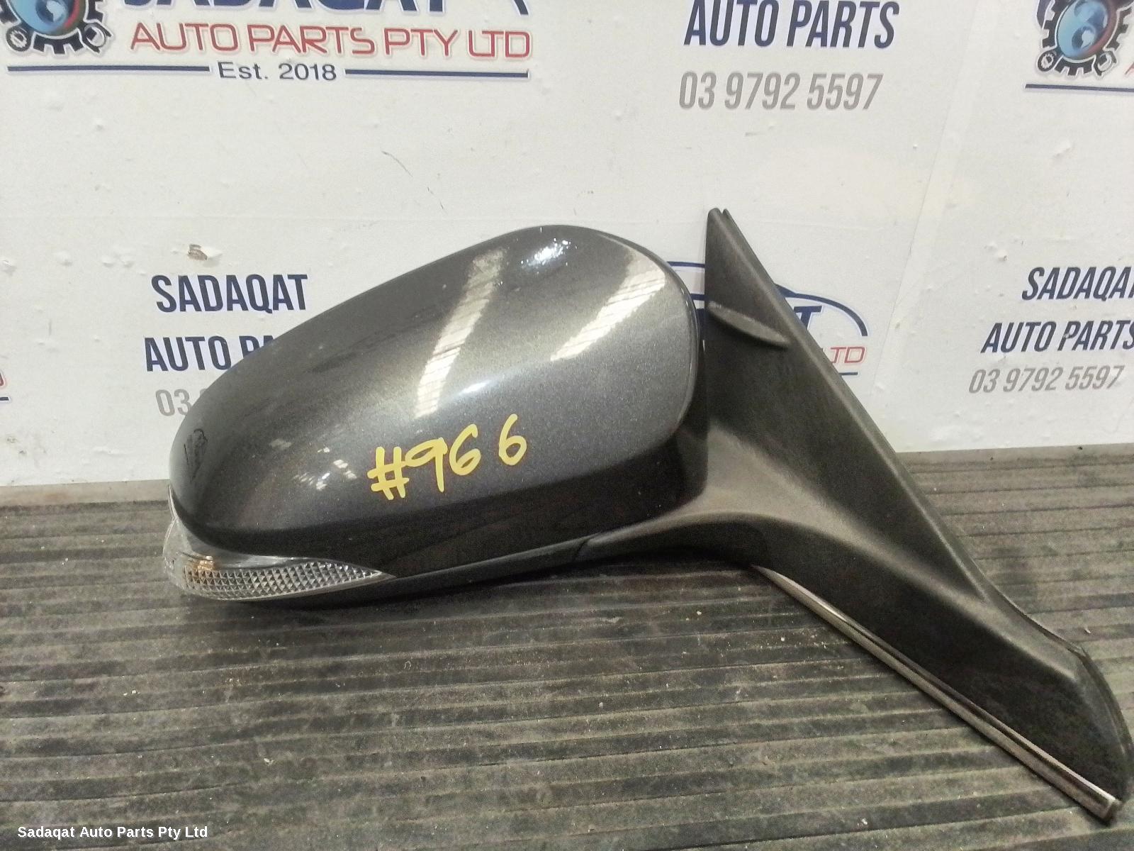 Toyota Camry Right Door Mirror