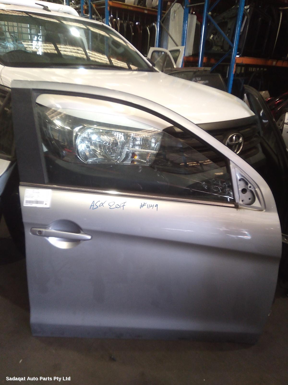 Mitsubishi Asx Right Front Door