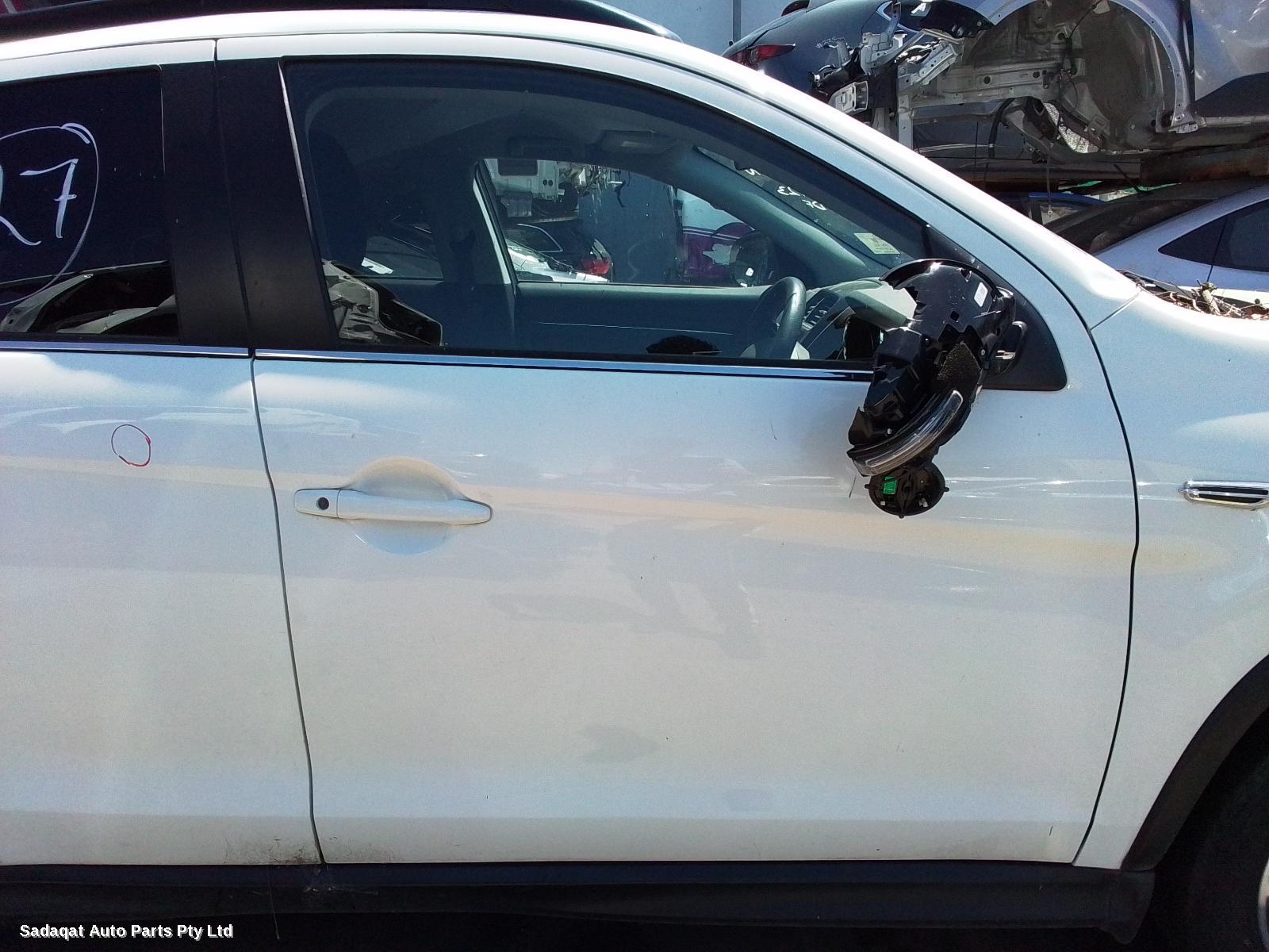 Mitsubishi Asx Right Guard Liner