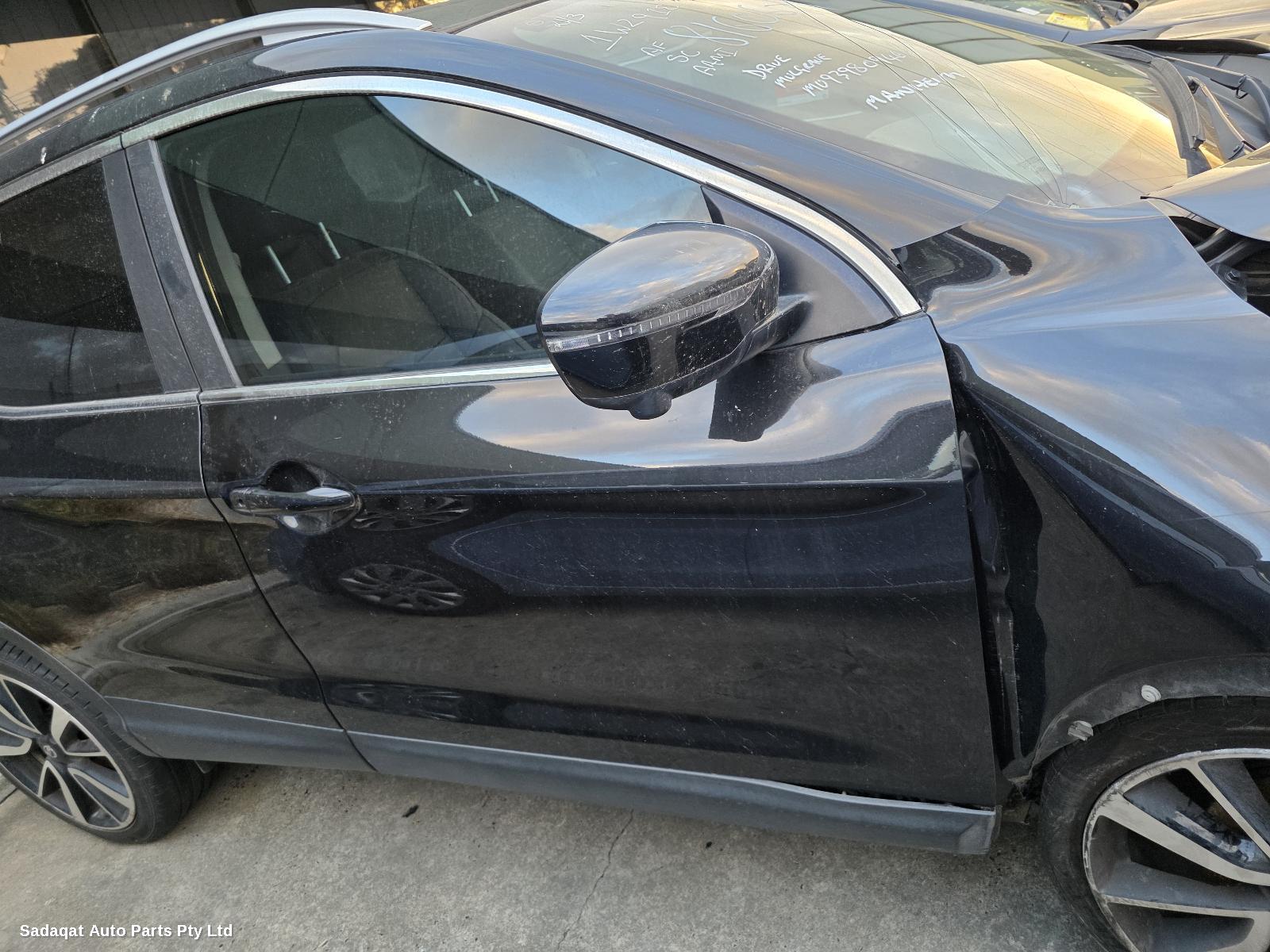 Toyota Camry Rear Garnish