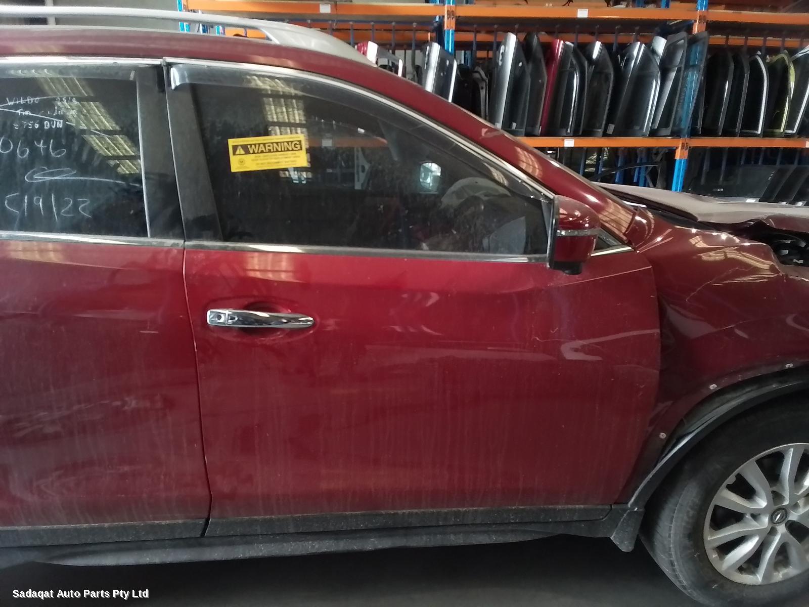 Nissan Xtrail Right Front Door