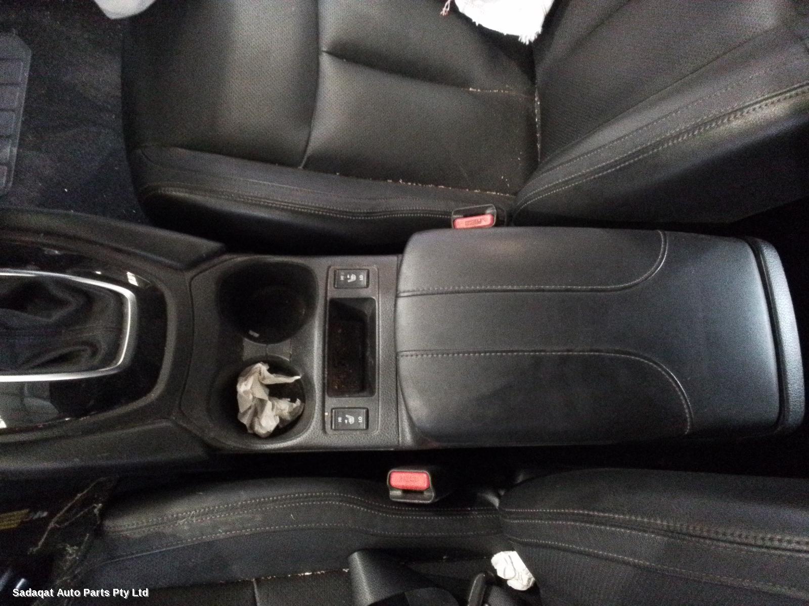 Nissan Xtrail Right Front Door