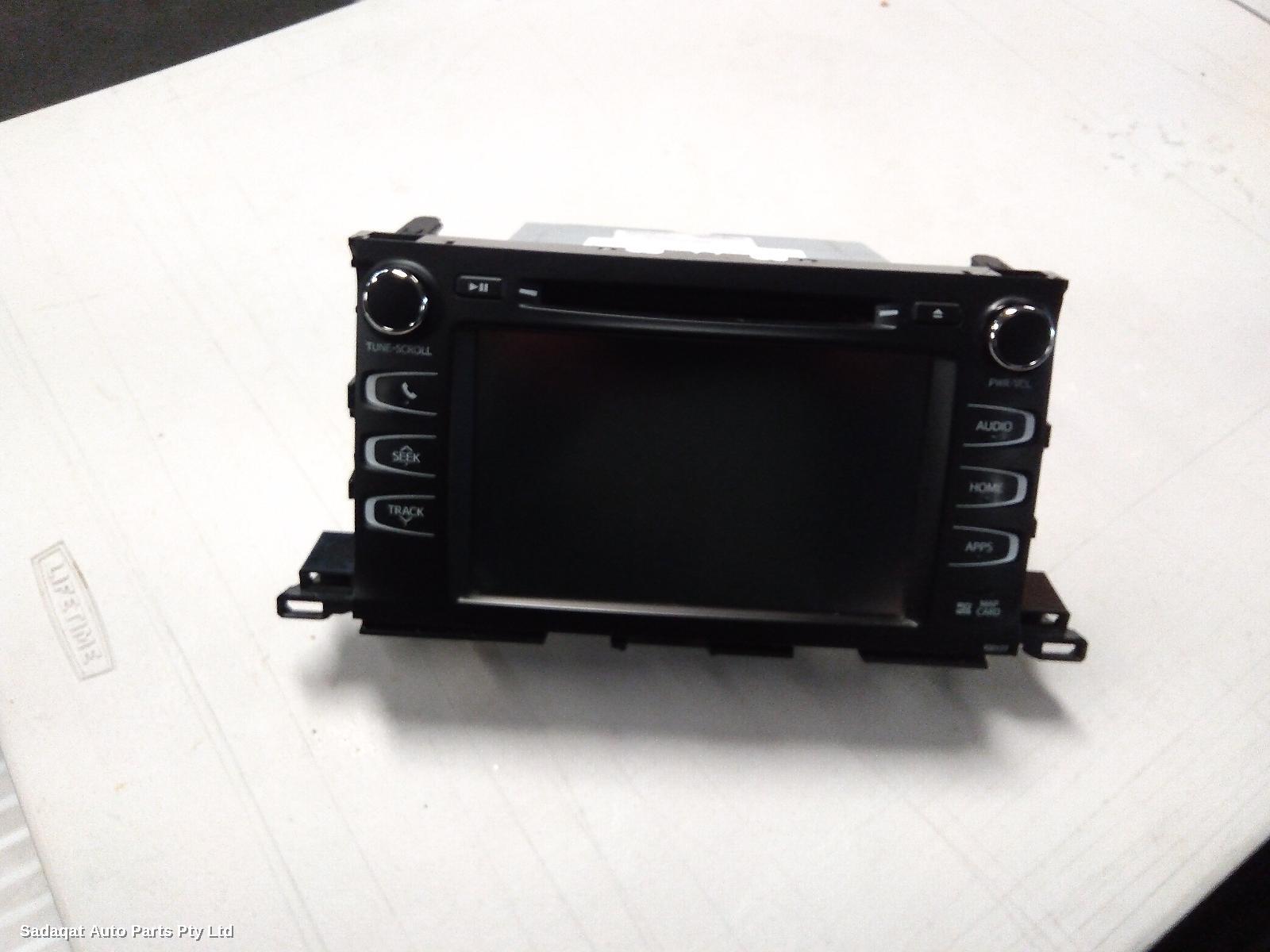 Toyota Kluger Radio/cd/dvd/sat/tv
