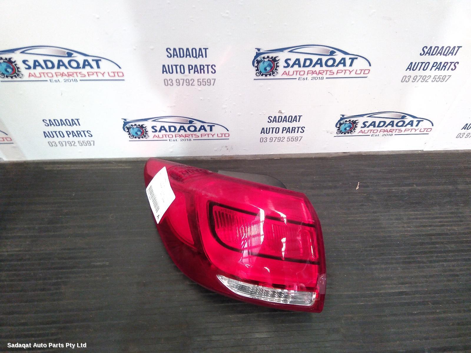 Kia Sportage Left Taillight