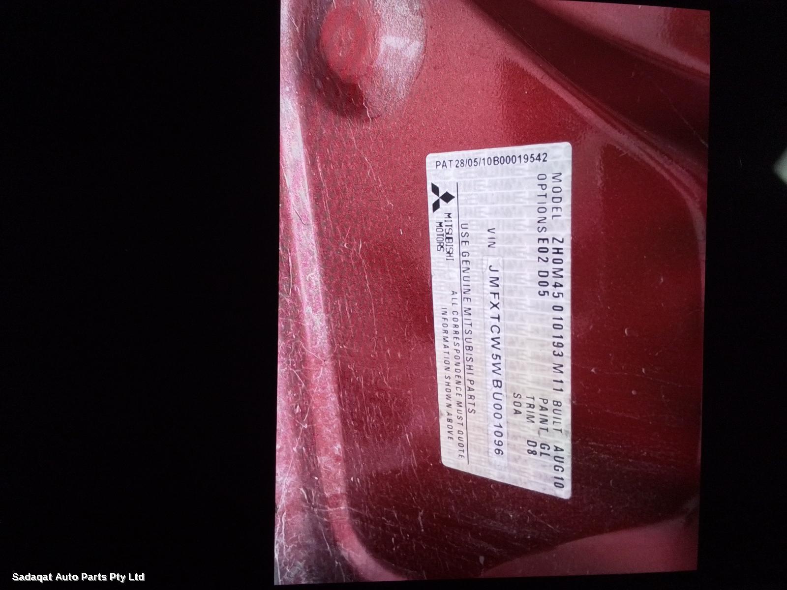 Mitsubishi Outlander Right Door Mirror