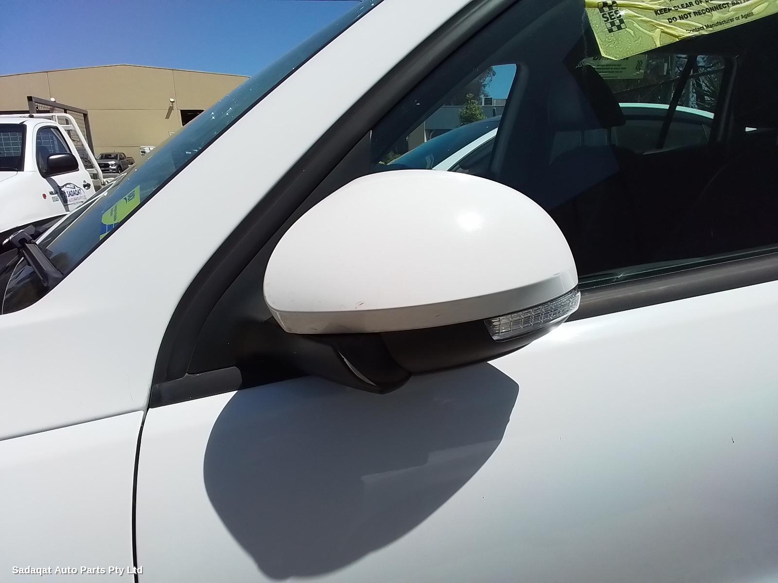 Volkswagen Tiguan Right Taillight