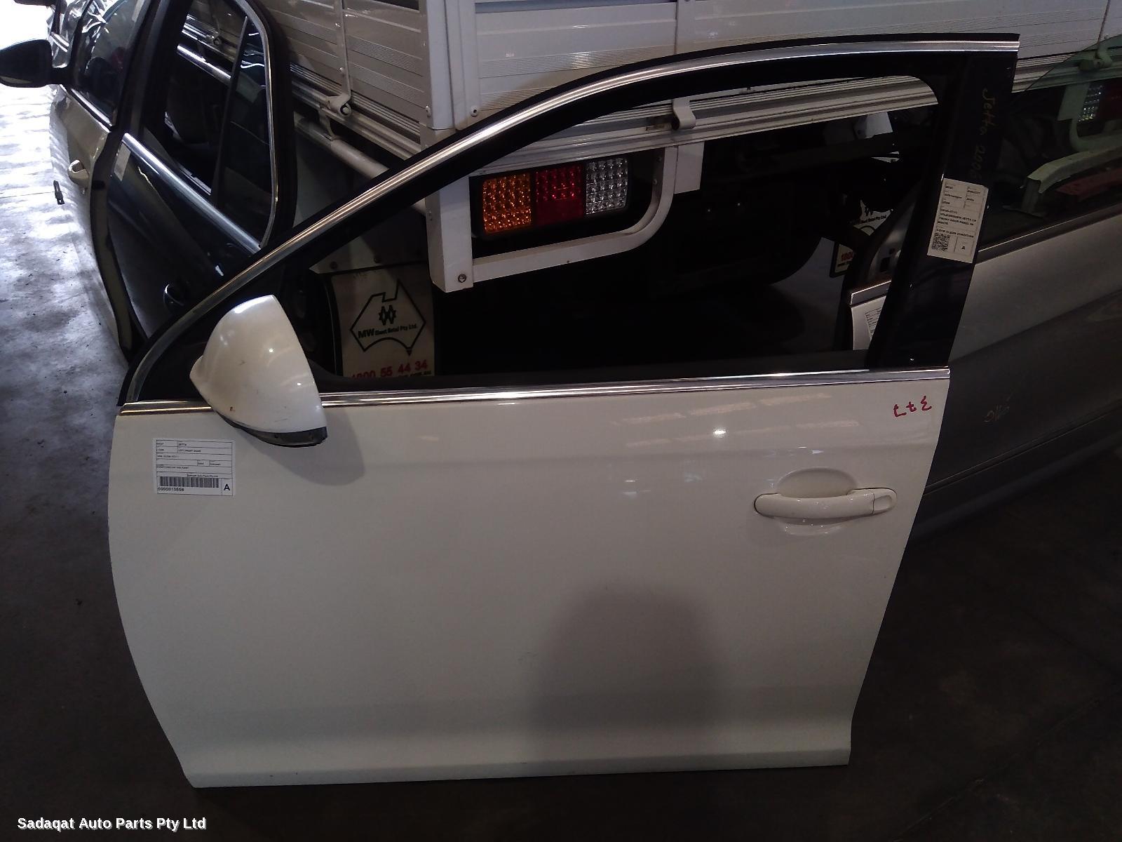 Volkswagen Jetta Left Front Door