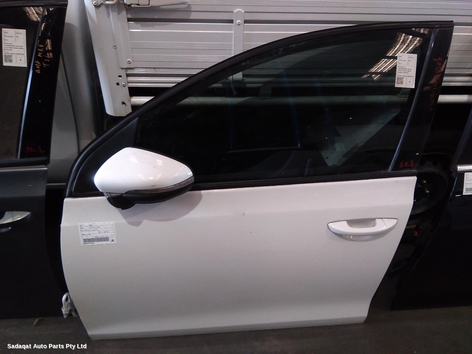 Volkswagen Golf Left Front Door