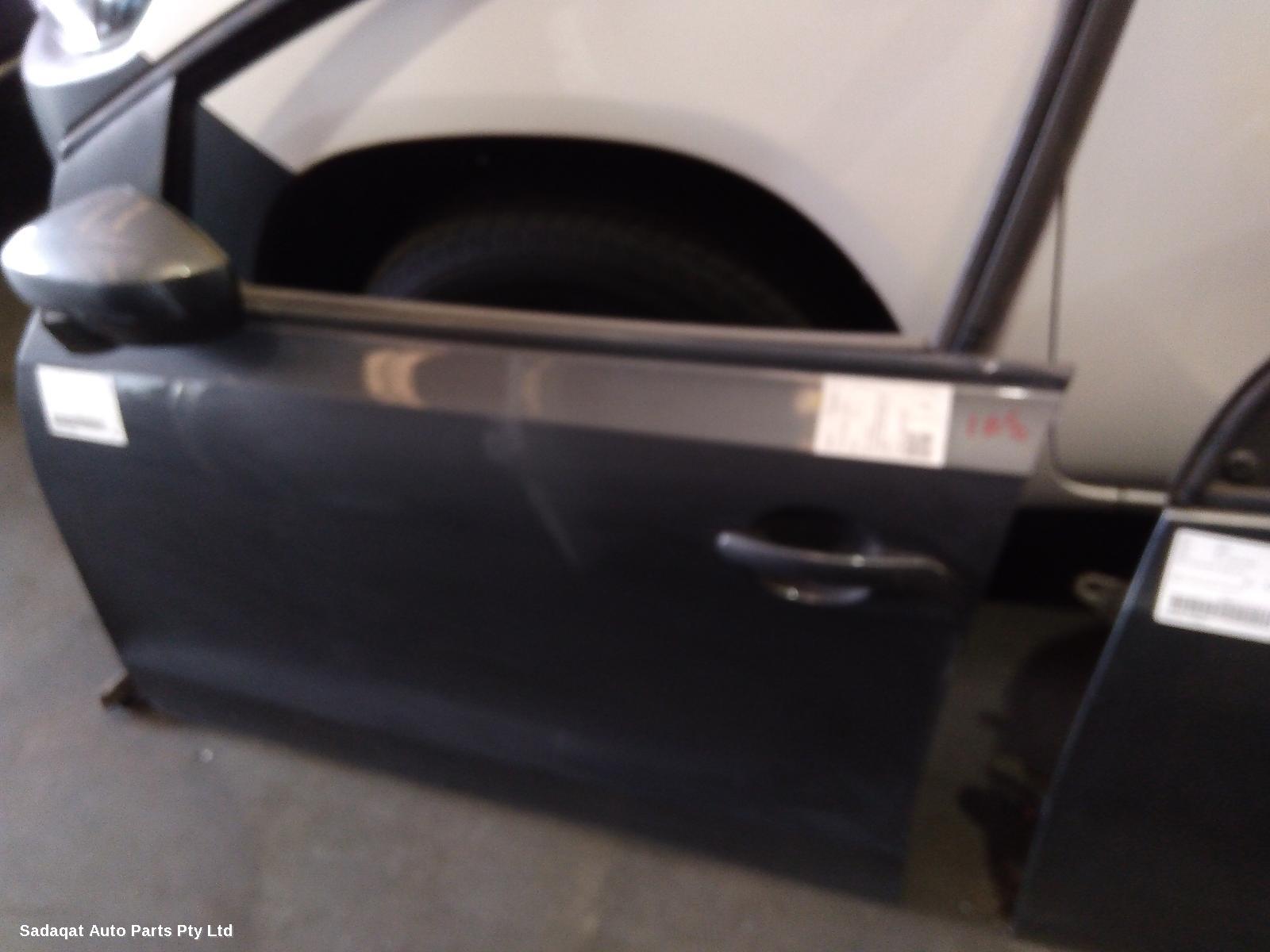 Volkswagen Polo Left Front Door