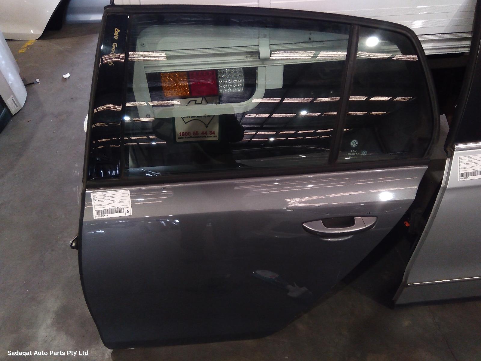 Volkswagen Golf Left Rear Door/sliding