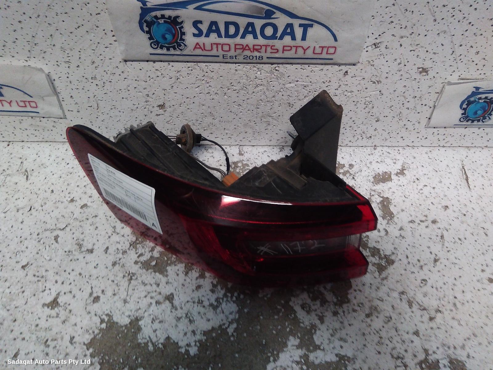 Renault Kaleos Left Taillight