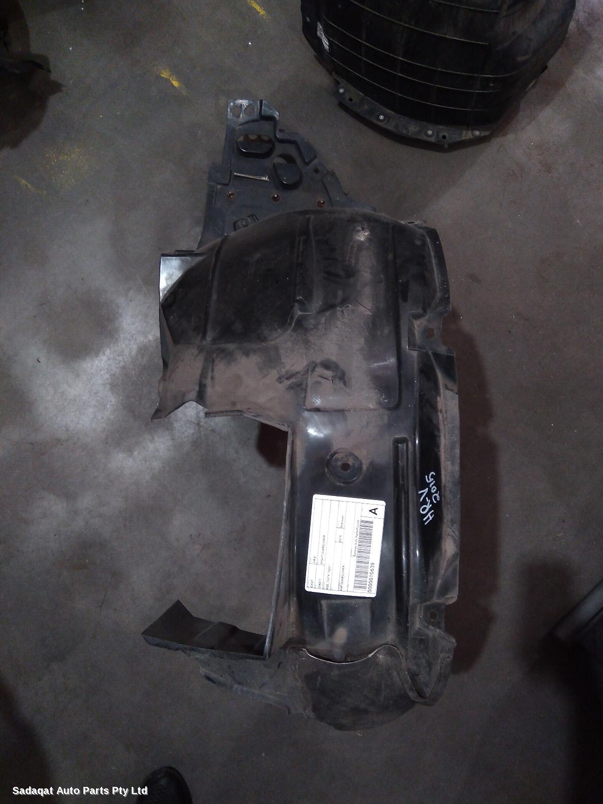 Honda Hrv Right Guard Liner