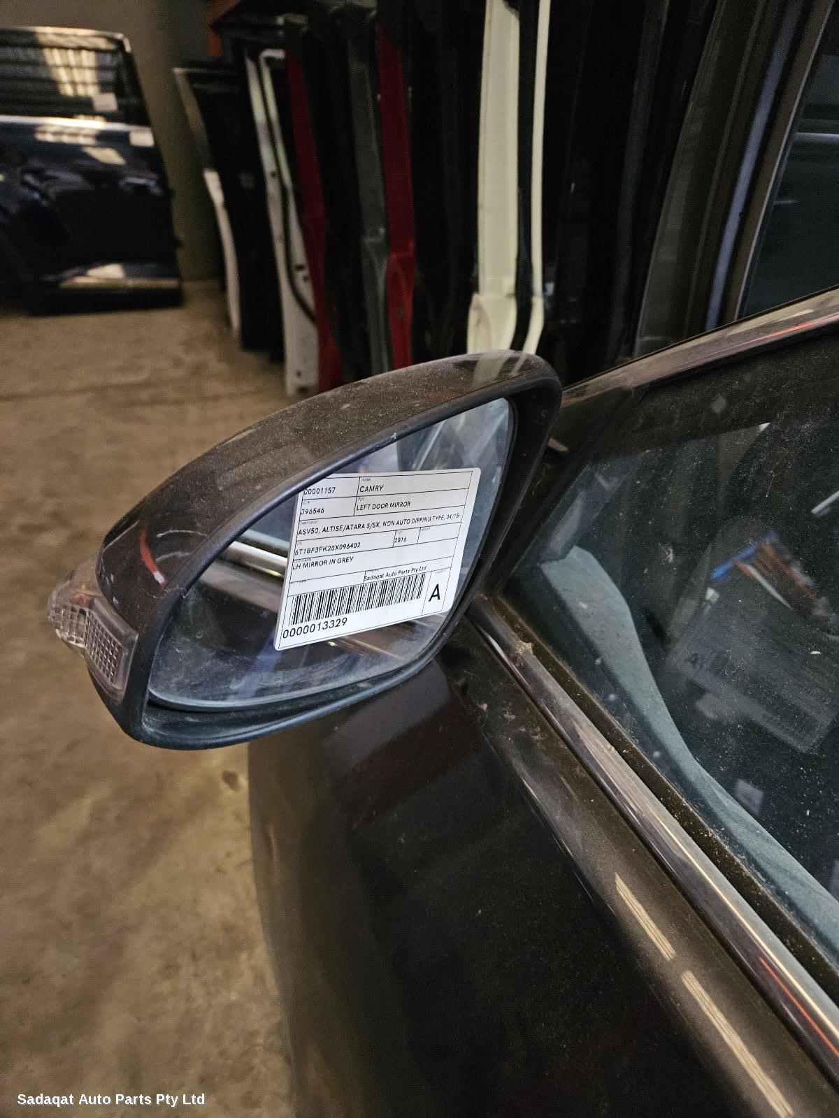 Toyota Camry Left Door Mirror