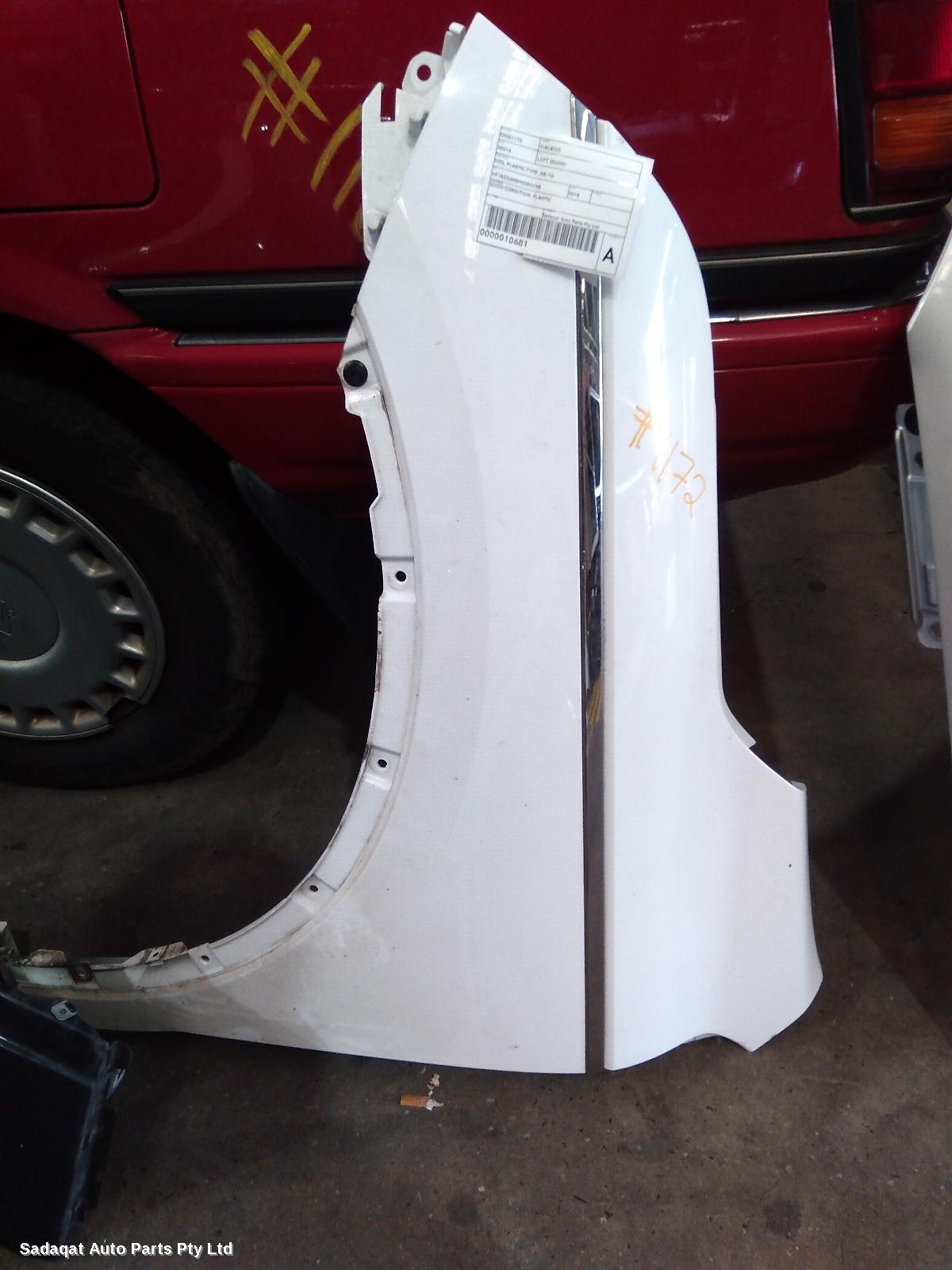 Renault Kaleos Left Guard