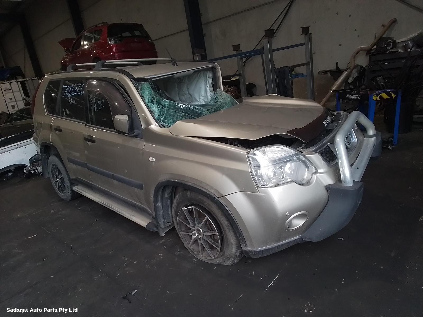 Nissan Xtrail Right Front Door