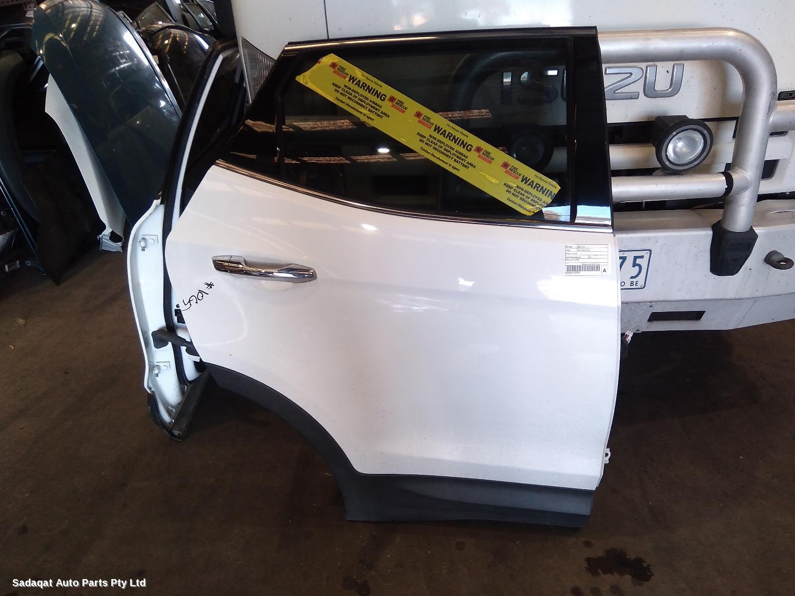 Hyundai Santa Fe Right_rear_door_sliding