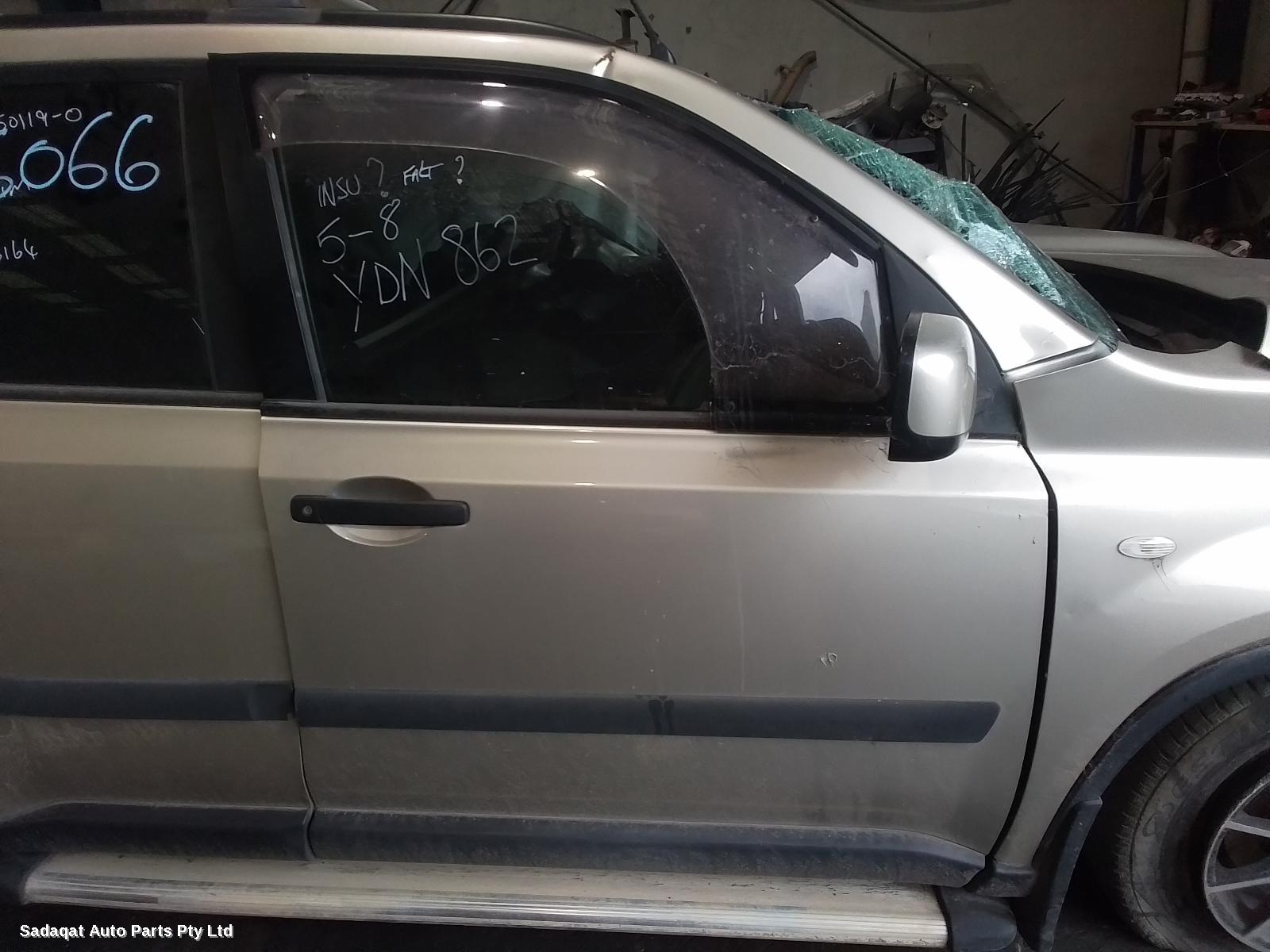 Nissan Xtrail Right Door Mirror