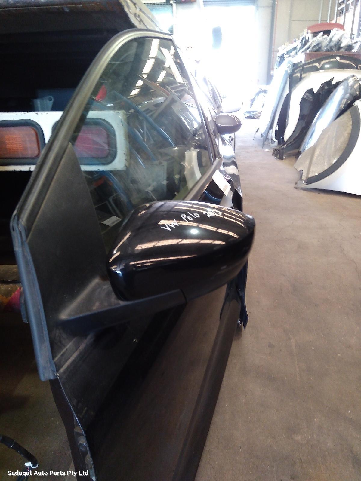 Volkswagen Polo Left Door Mirror