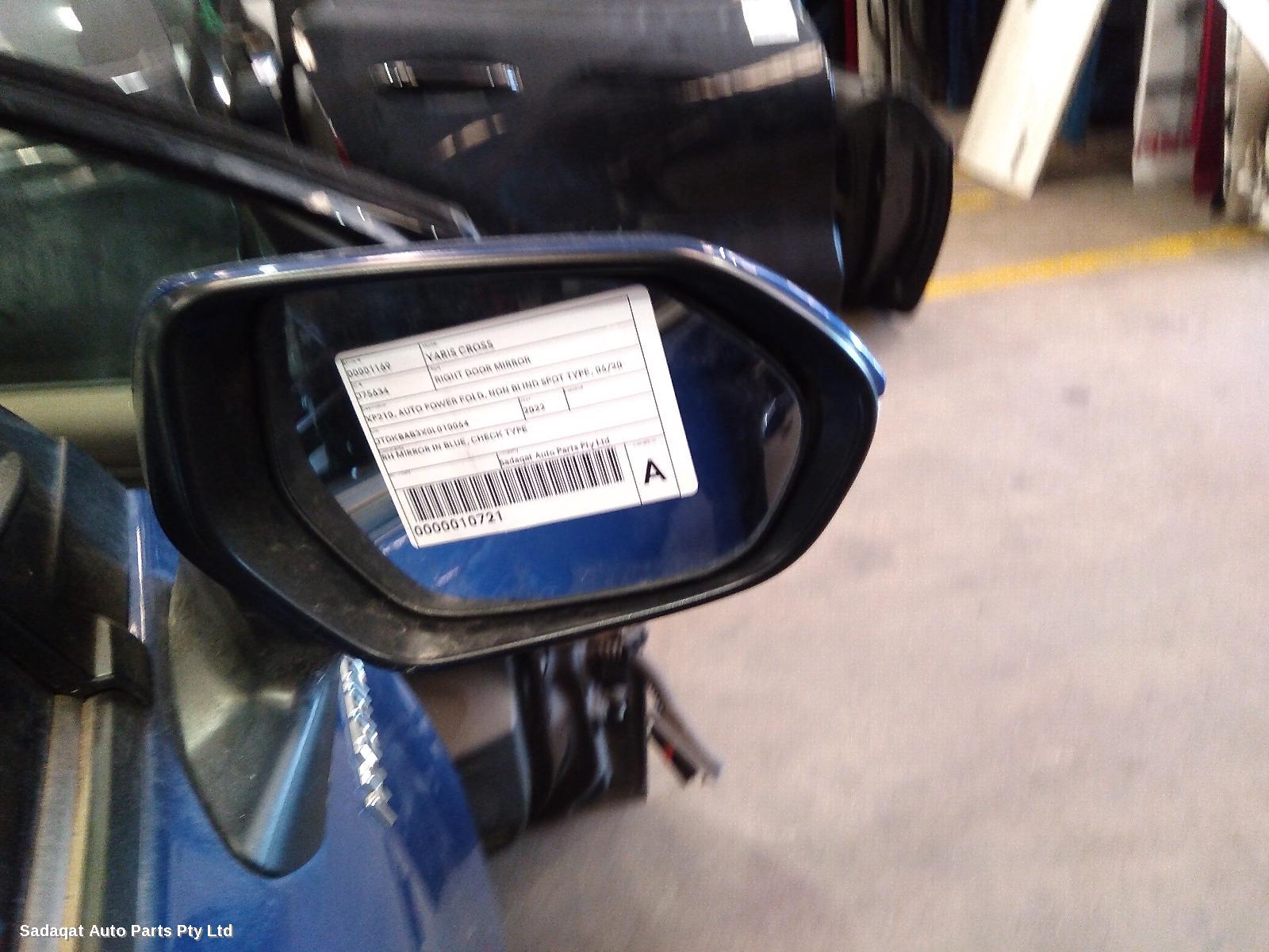 Toyota Yaris Cross Right Door Mirror