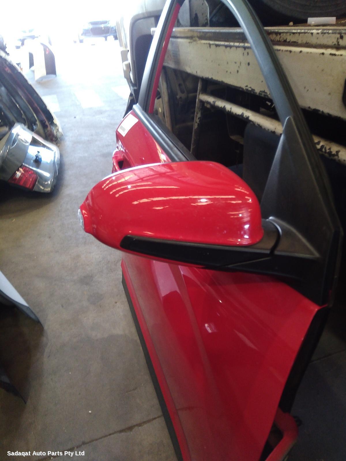 Hyundai Kona Right Door Mirror