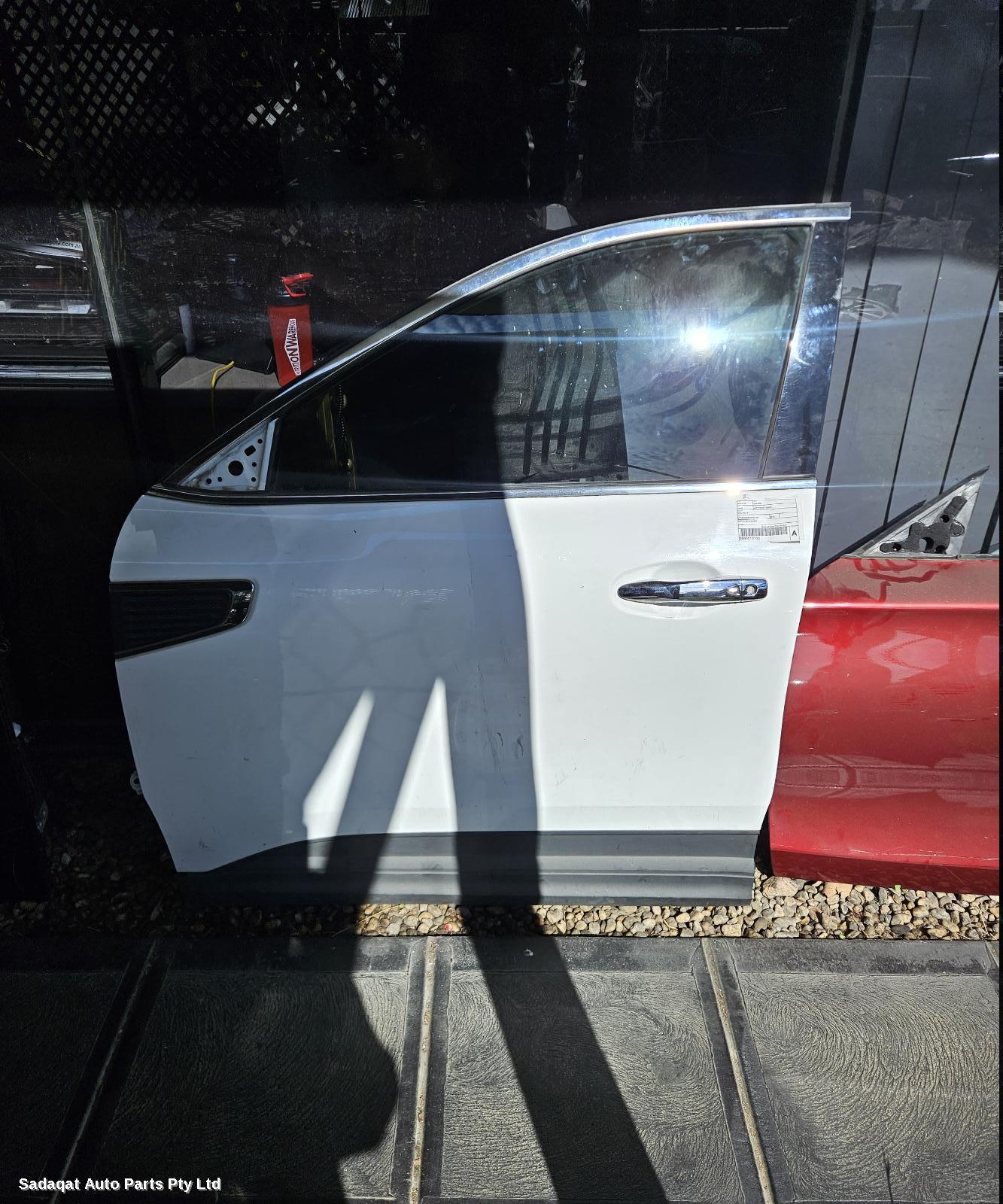 Renault Kaleos Left Front Door