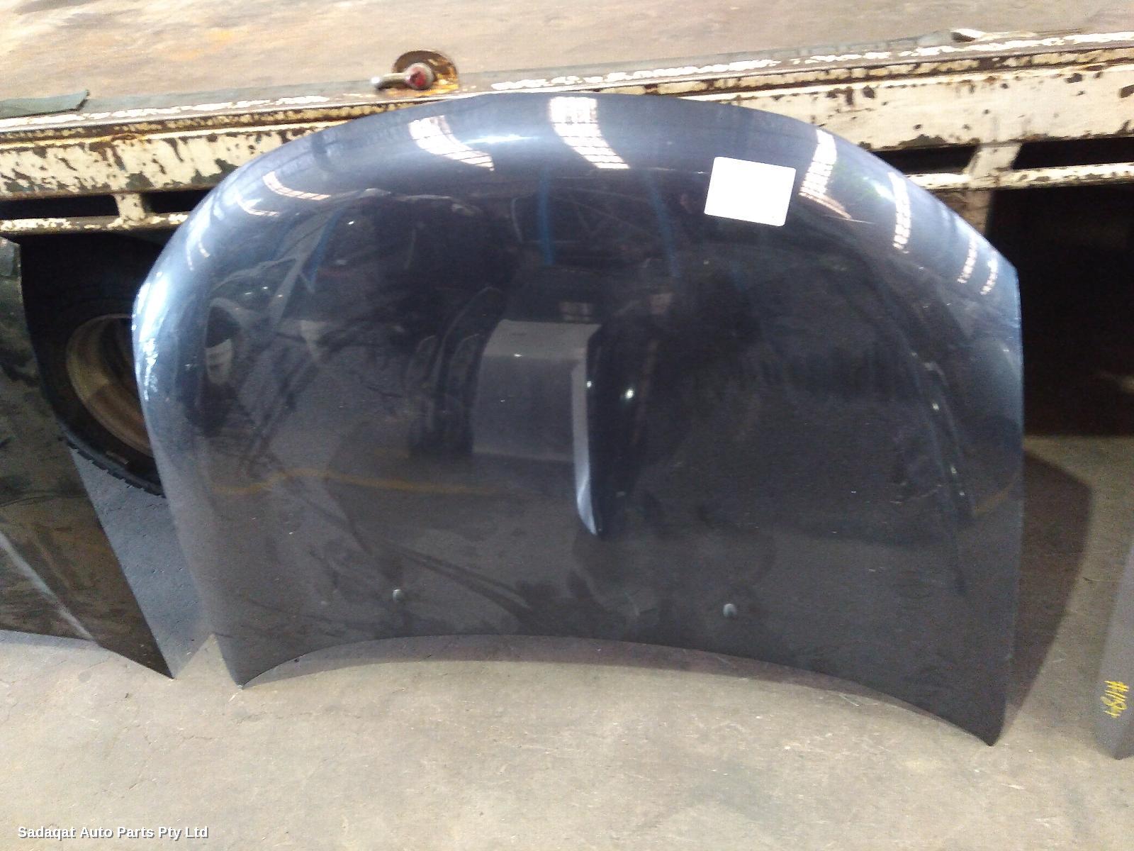 Mitsubishi Outlander Bonnet