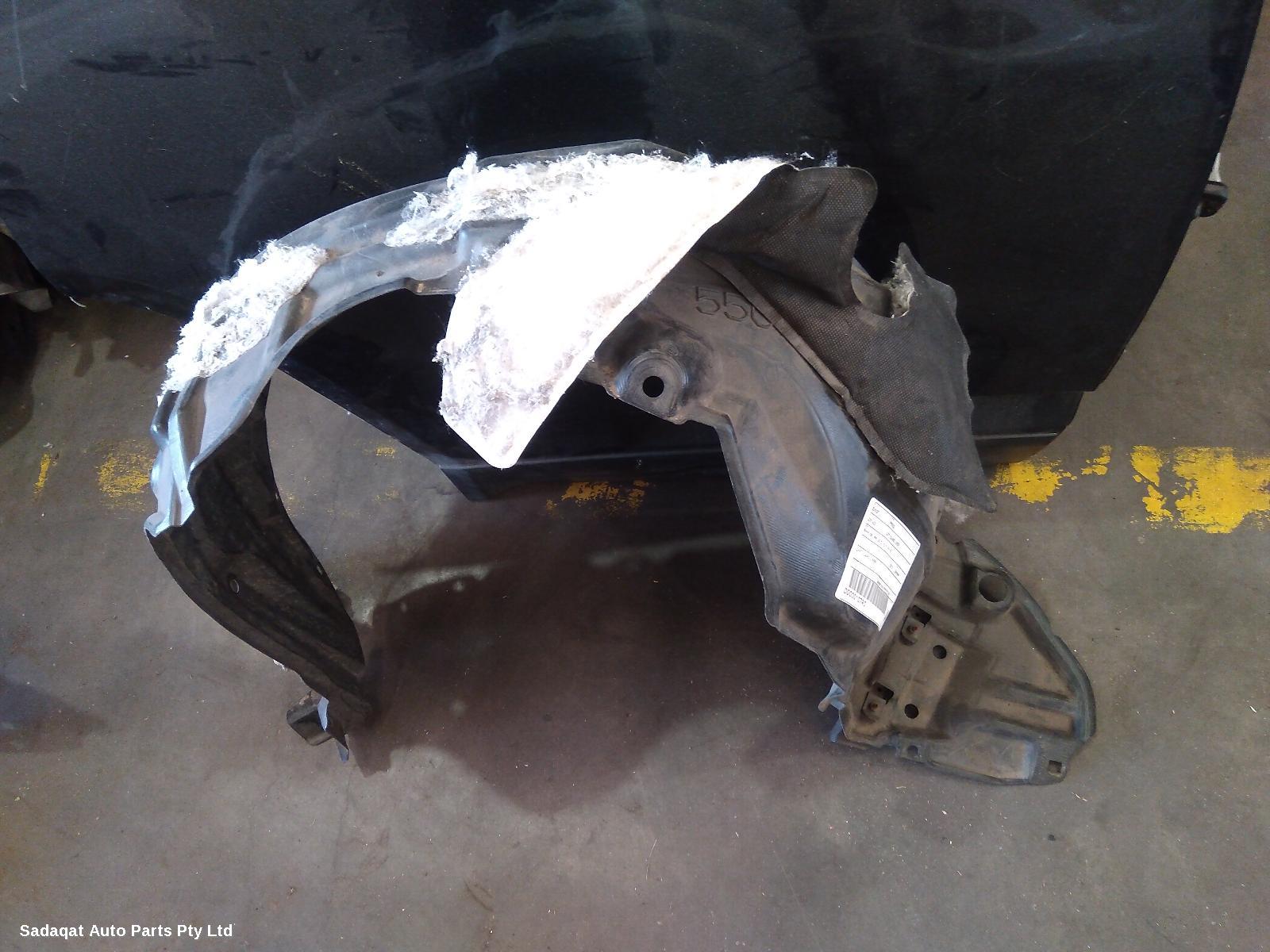 Toyota Prius Left Guard Liner