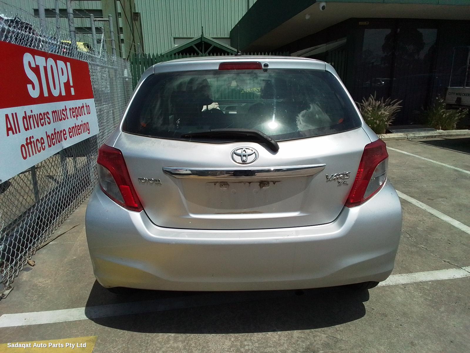 Toyota Yaris F/bar Reinforc/brack