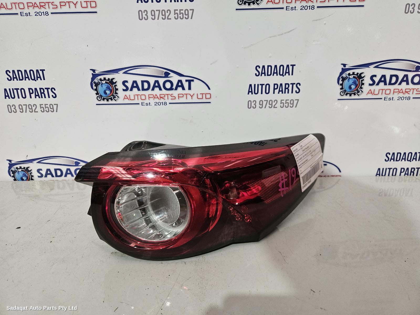 Mazda Cx9 Right Taillight
