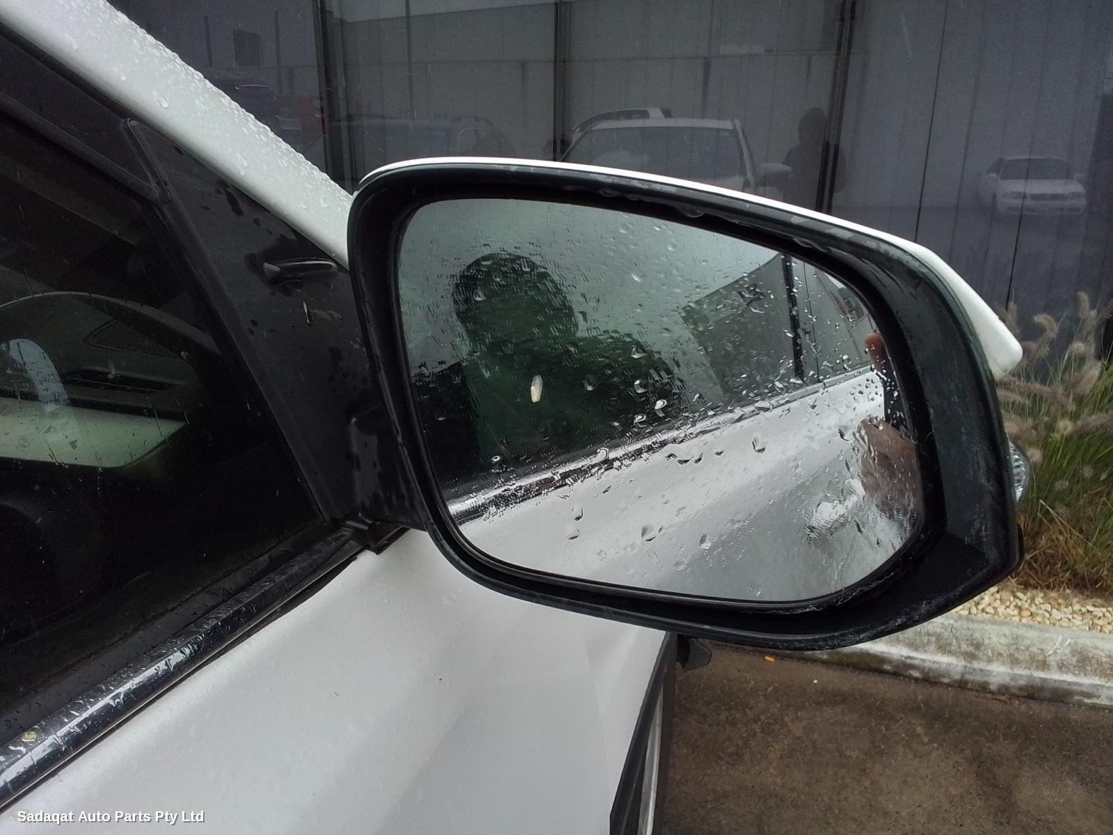 Toyota Rav4 Left Door Mirror