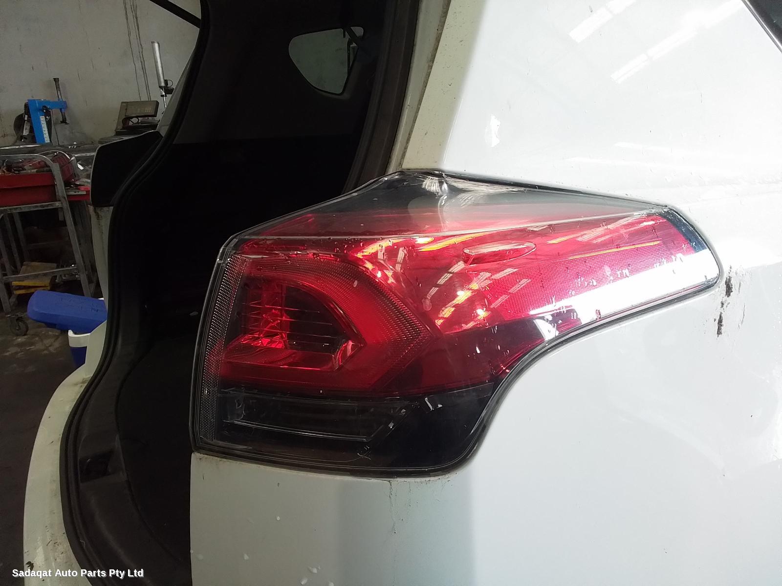 Toyota Rav4 Left Door Mirror
