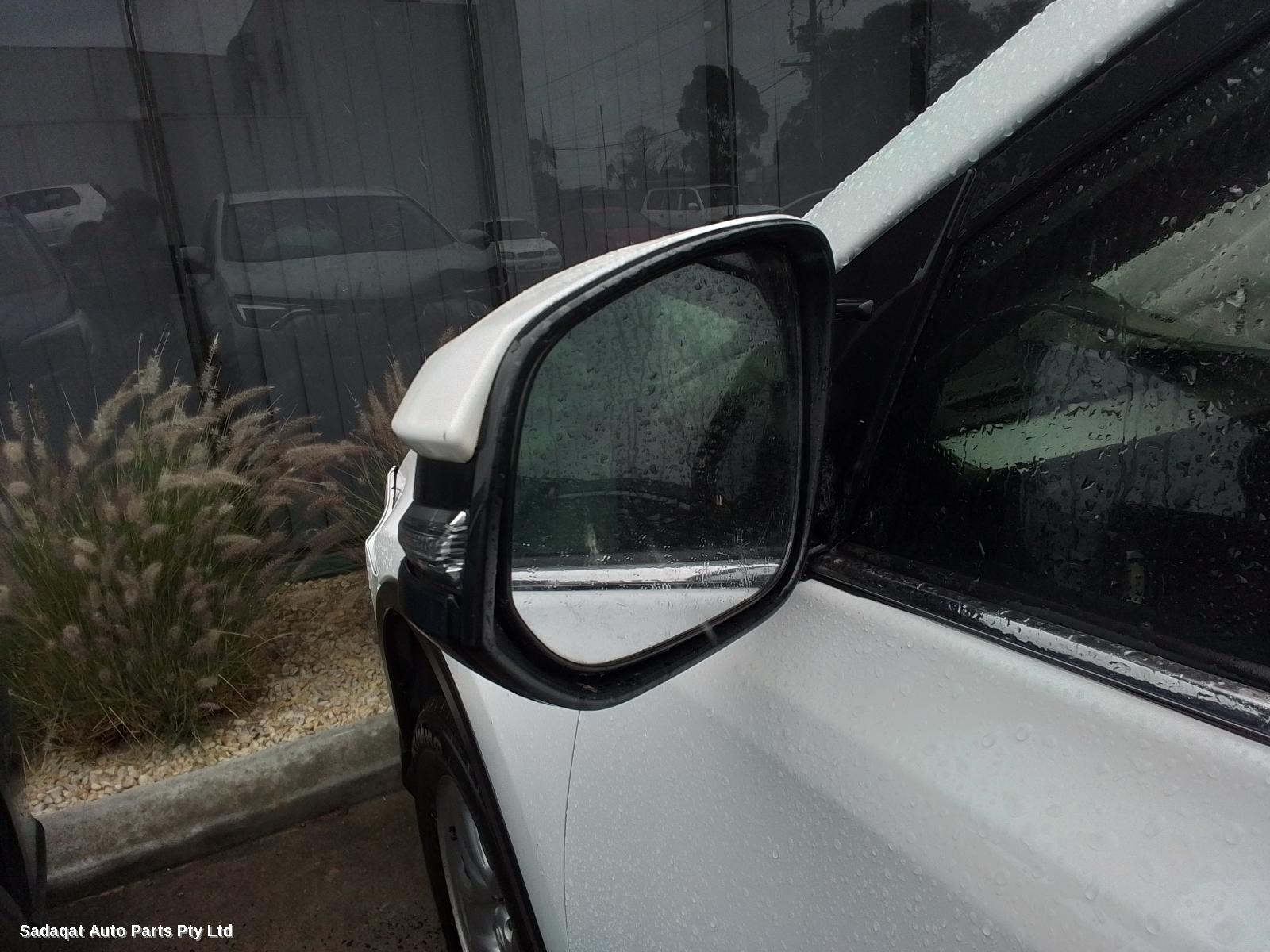 Toyota Rav4 Left Door Mirror