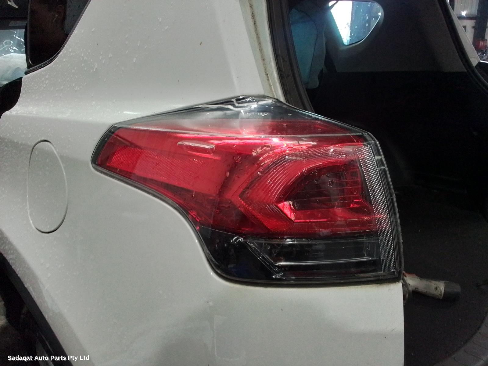 Toyota Rav4 Left Door Mirror