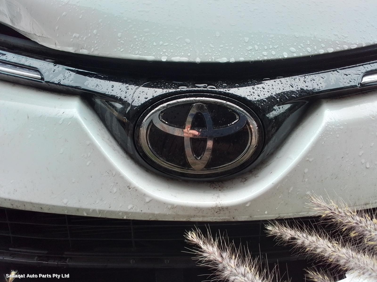 Toyota Rav4 Left Door Mirror