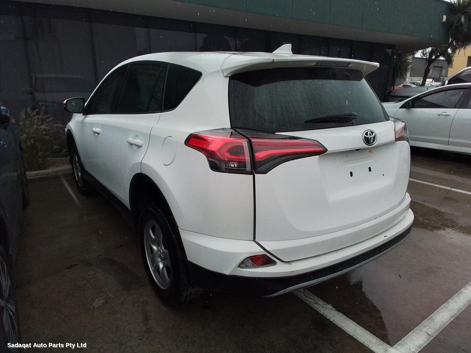 Toyota Rav4 Left Door Mirror