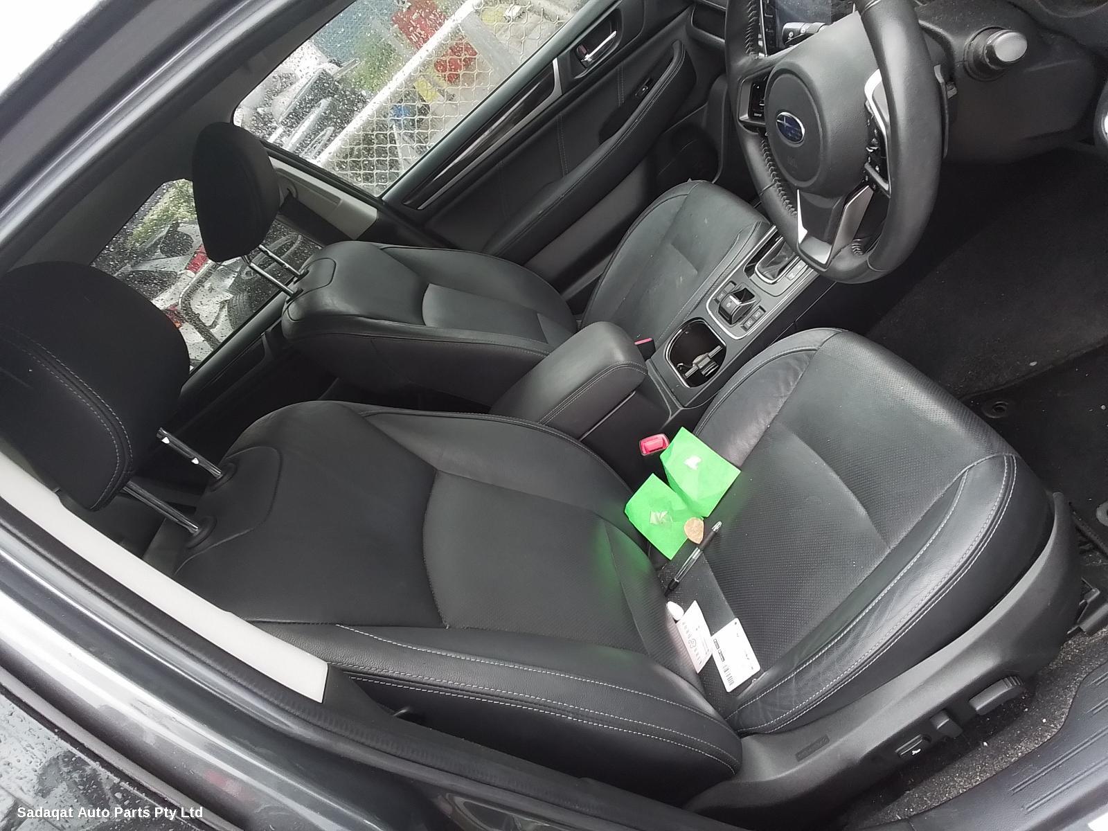 Subaru Outback Console