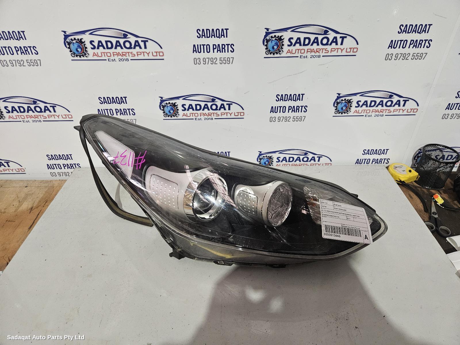 Kia Sportage Right Headlamp