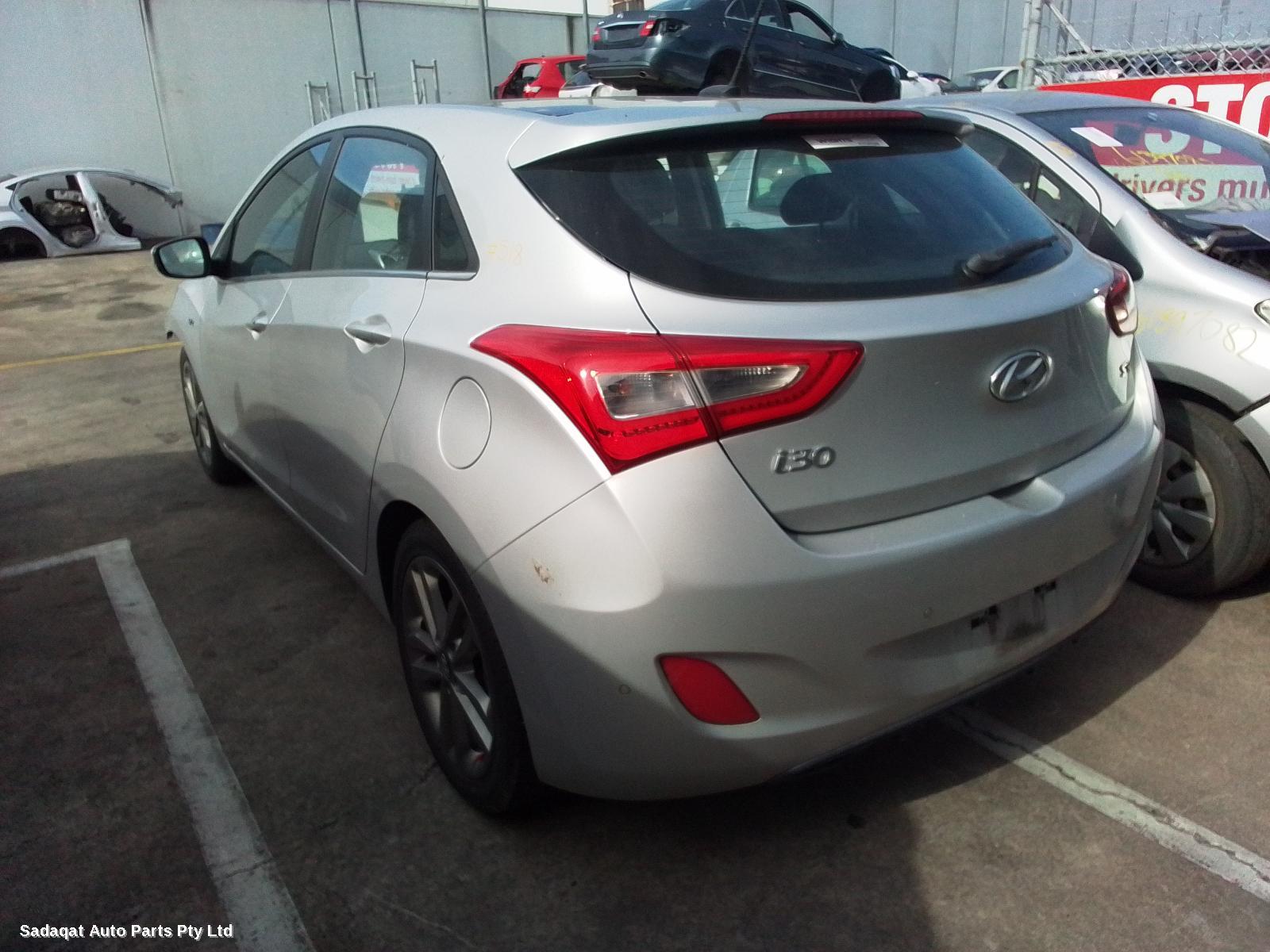 Hyundai I30 Right Door Mirror