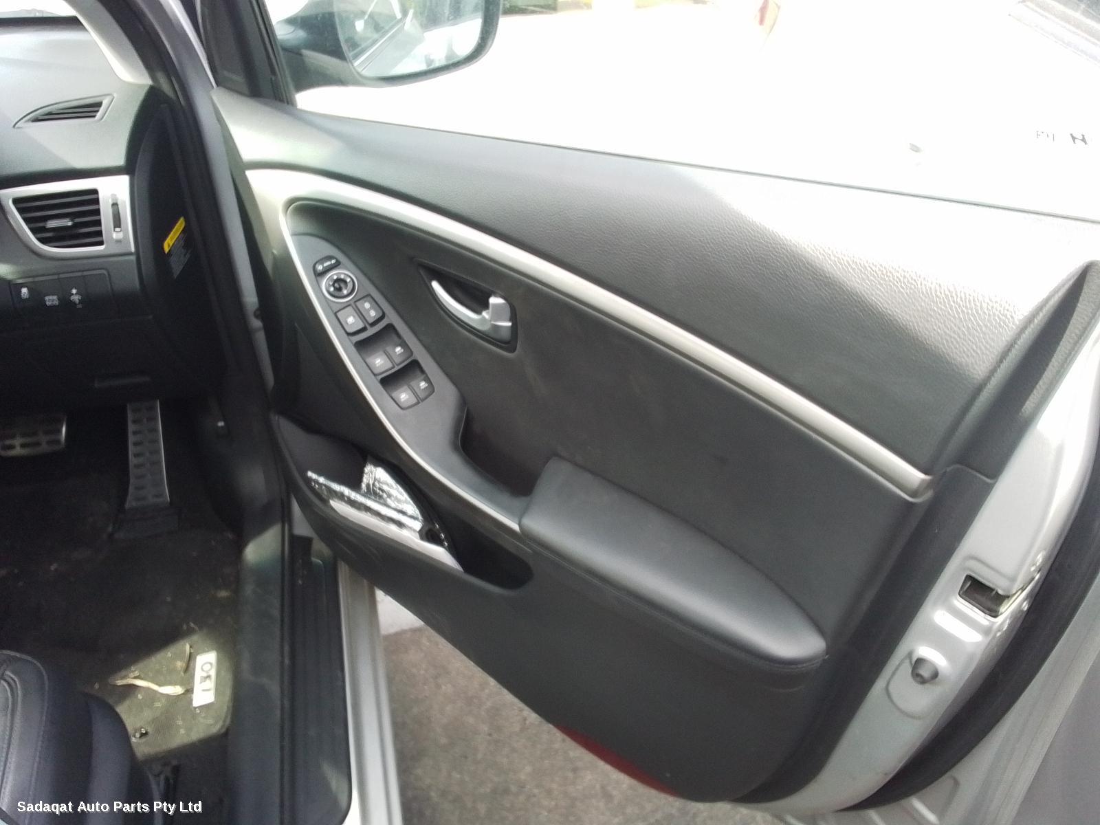 Hyundai I30 Right Door Mirror