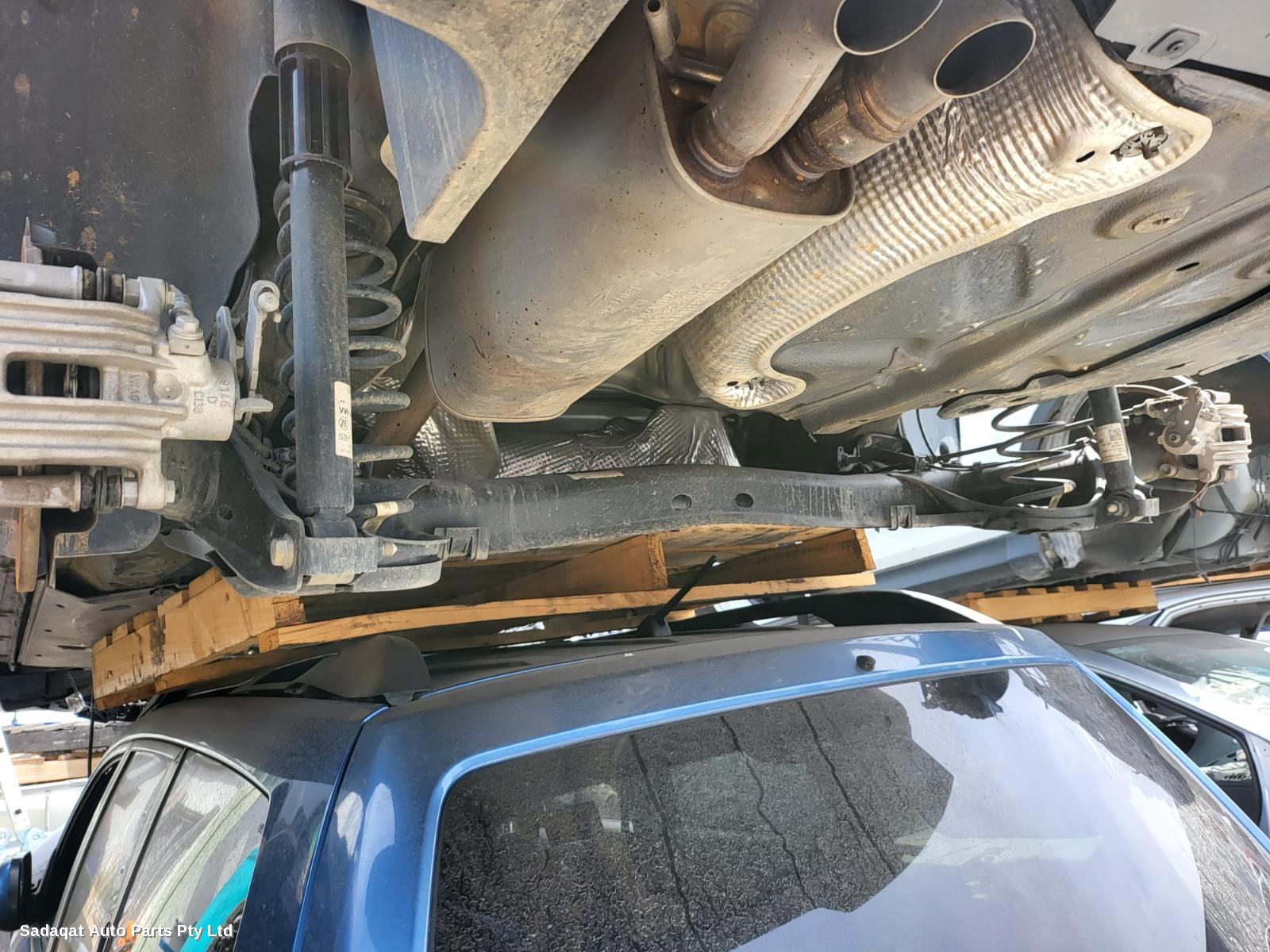 Skoda Kamiq Hatch Strut