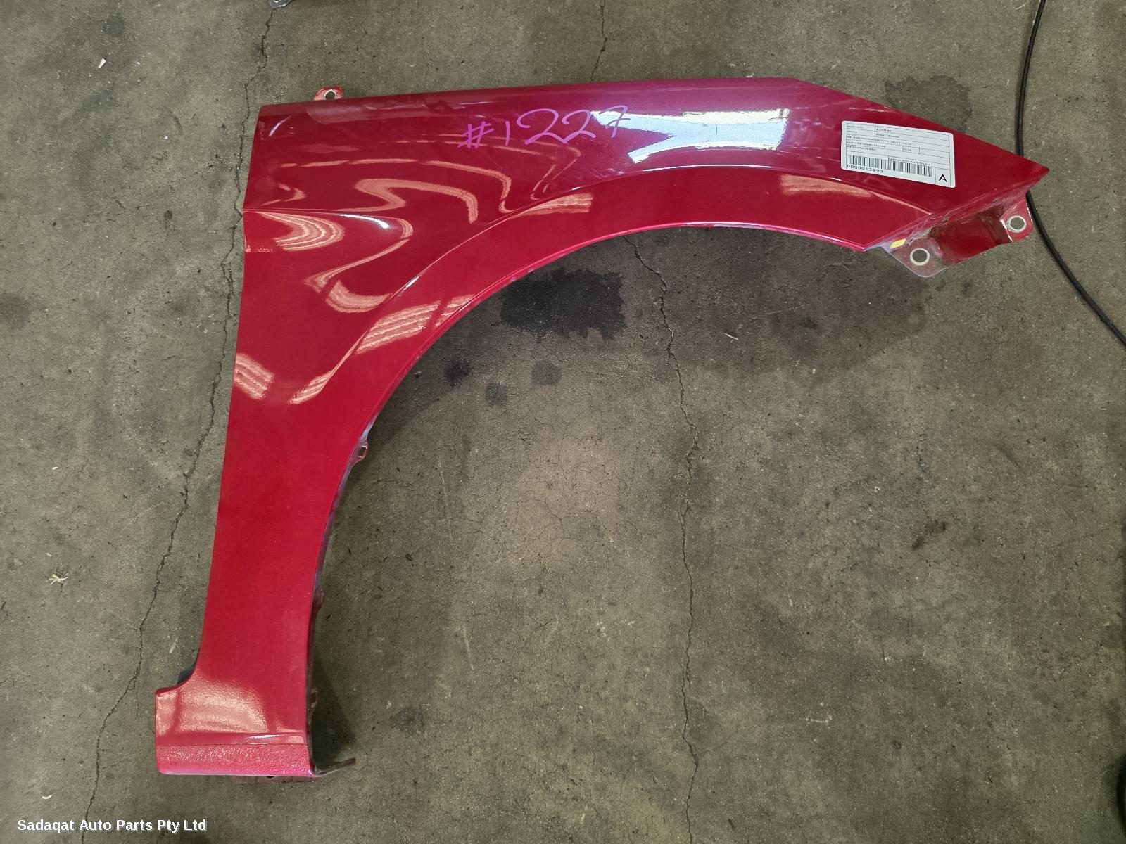 Hyundai Accent Right Guard