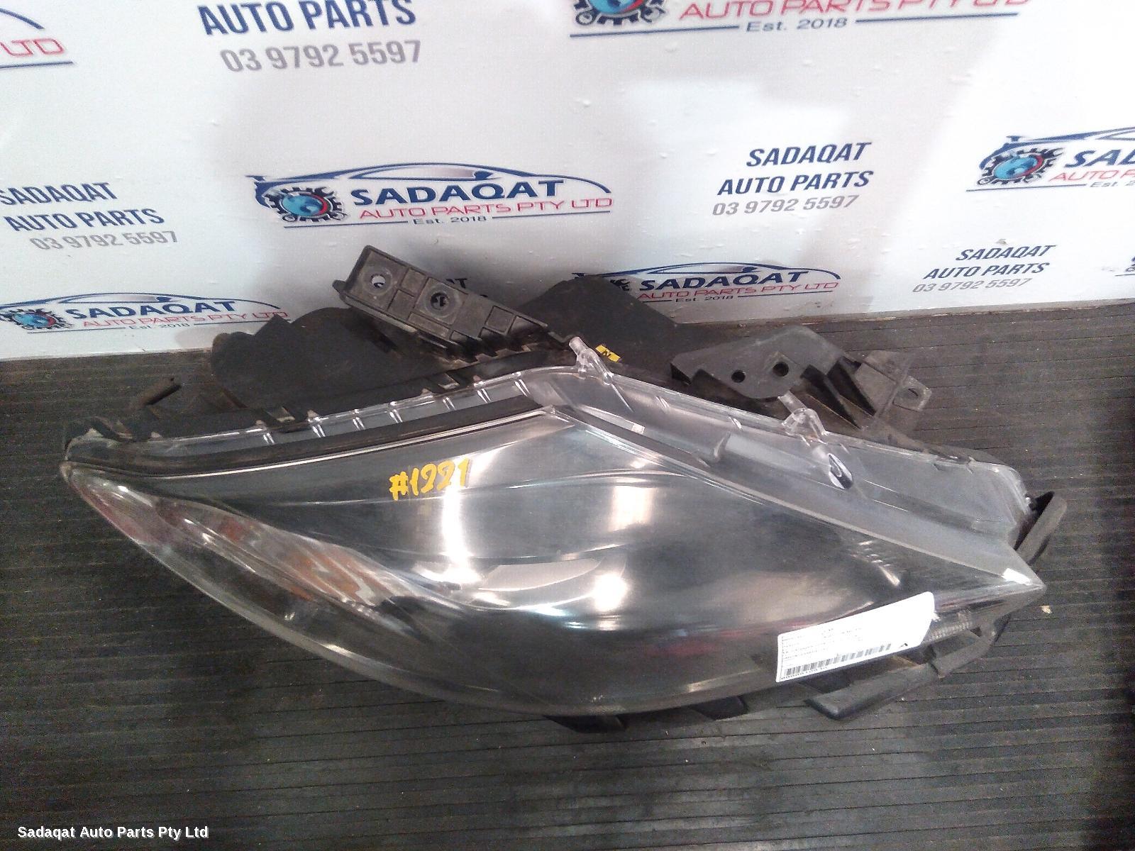 Mazda Cx9 Right Headlamp