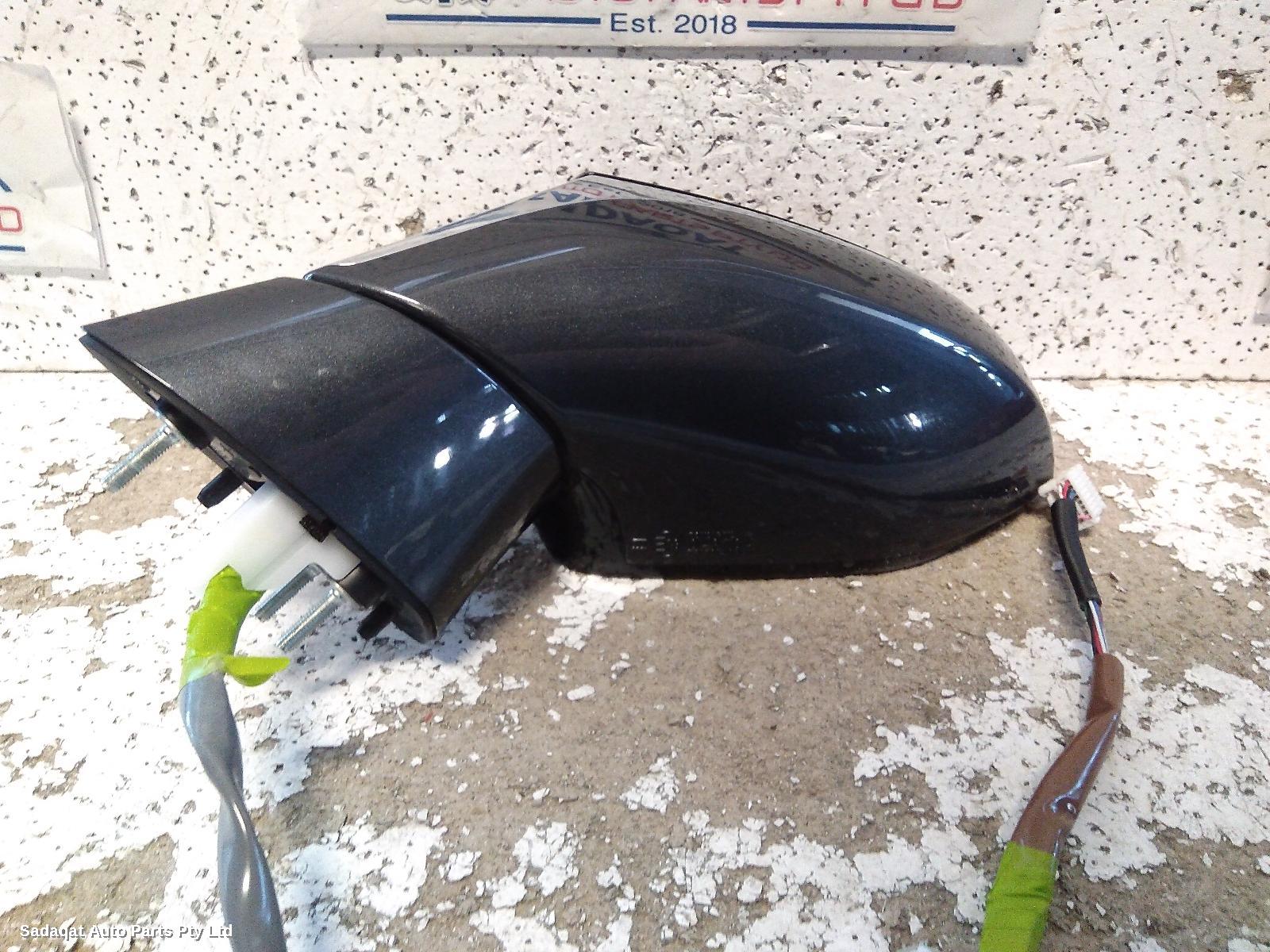 Lexus Es Series (13-) Left Door Mirror