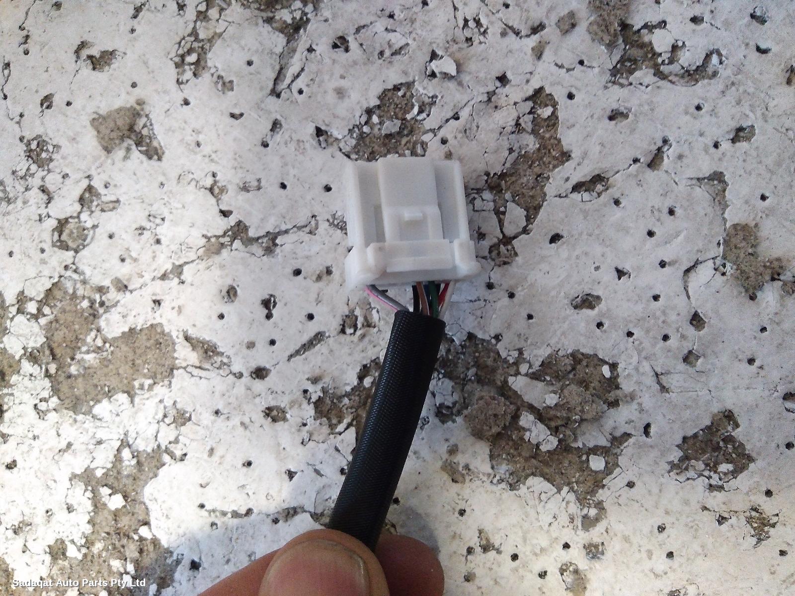 Lexus Es Series (13-) Left Door Mirror