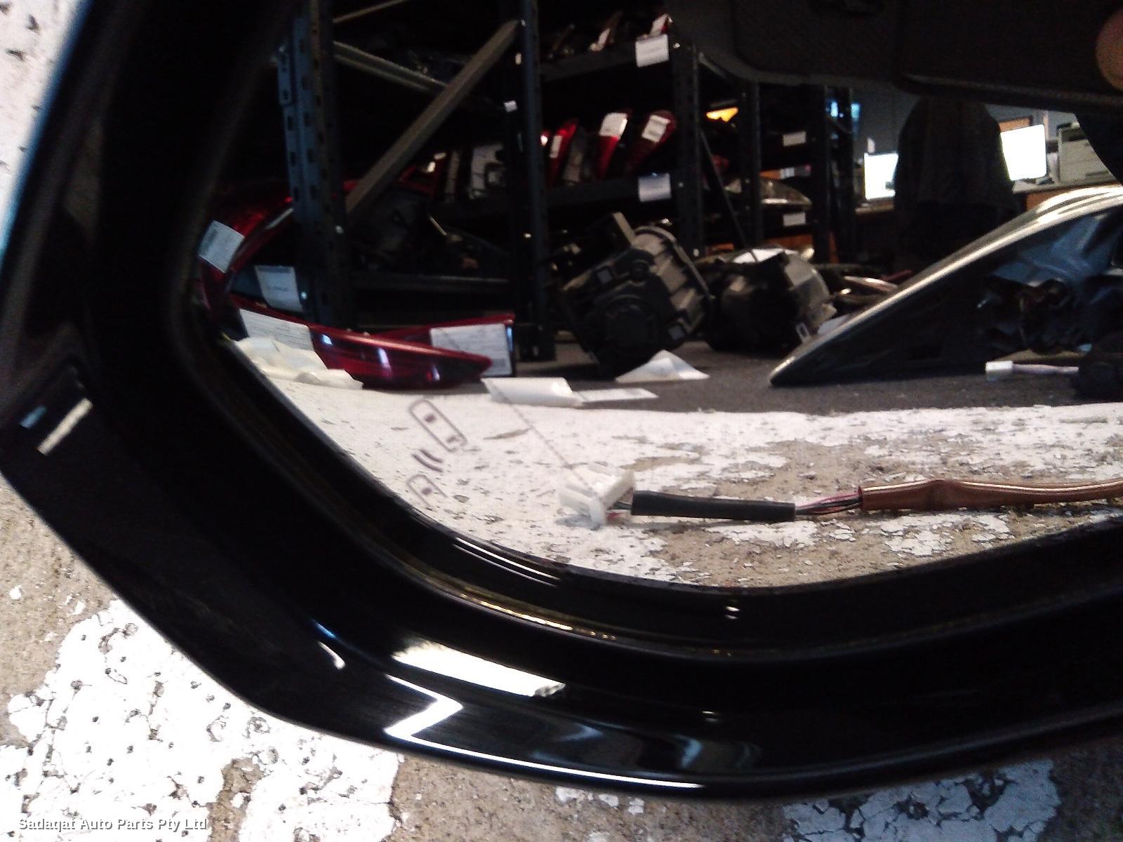 Lexus Es Series (13-) Left Door Mirror