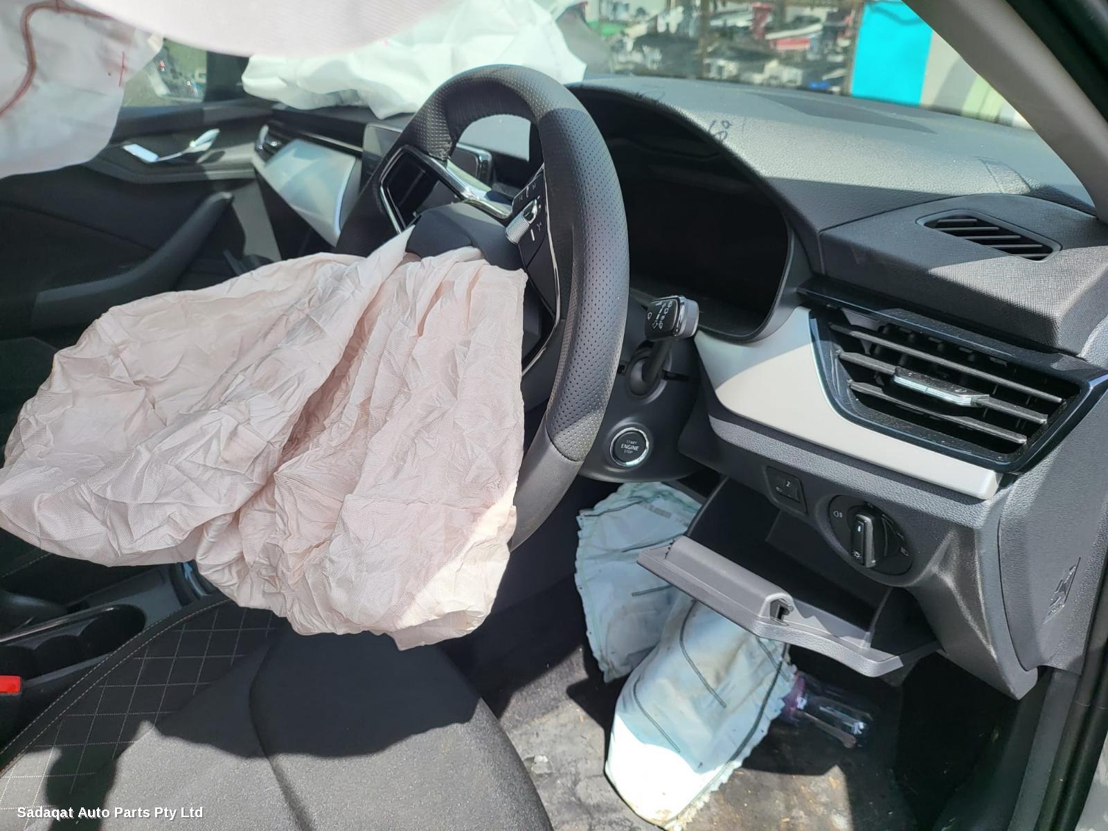 Skoda Kamiq Hatch Strut