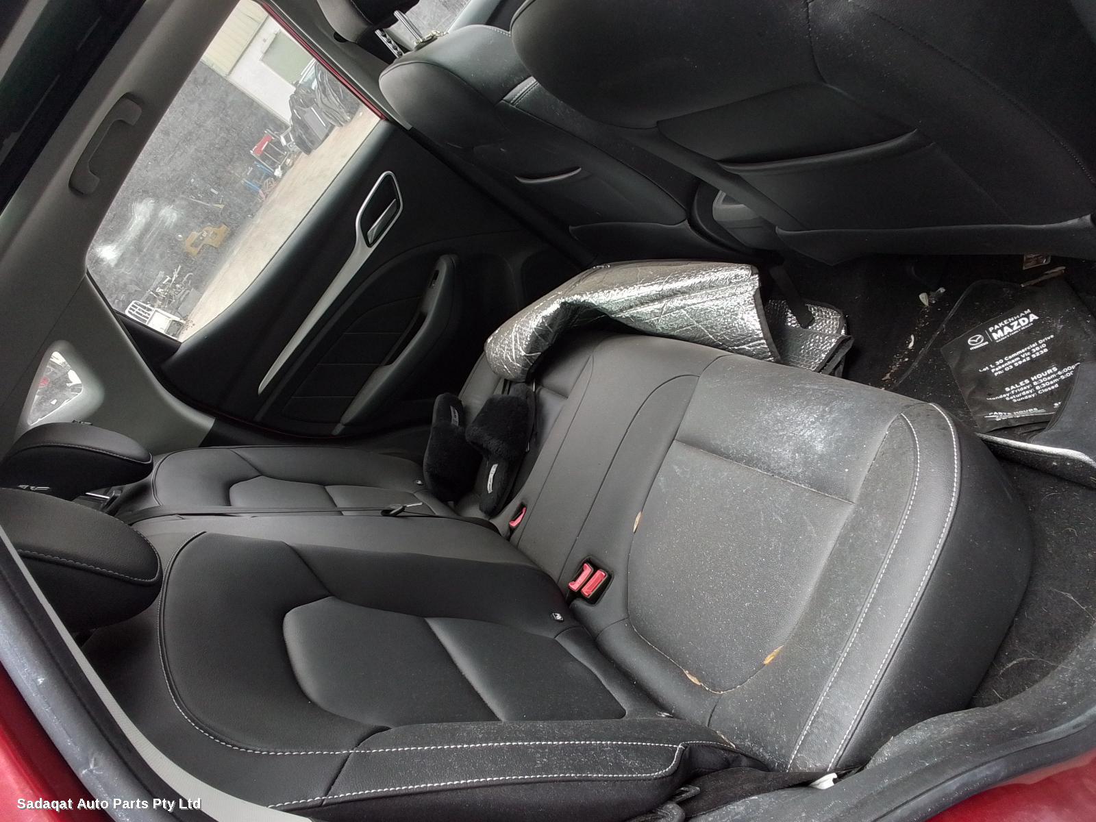 Mg Zs Left Quarter Panel