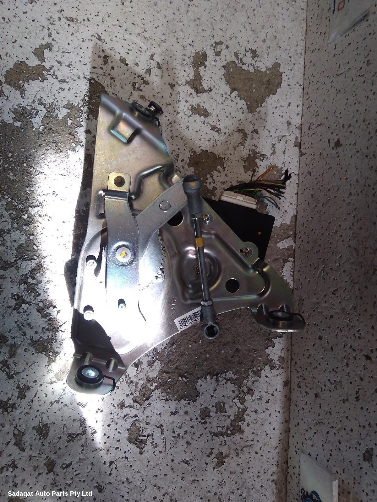 Hyundai Genesis Tailgate Regulator