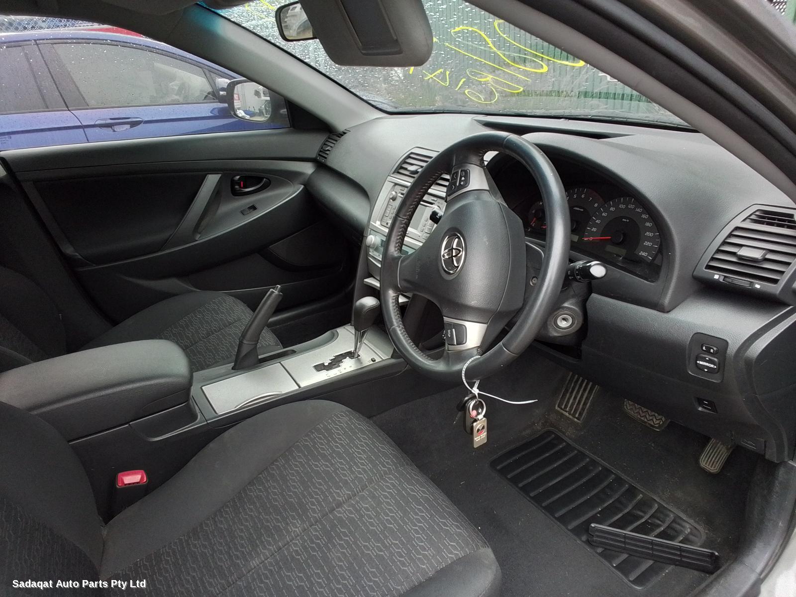 Toyota Camry Right Door Mirror